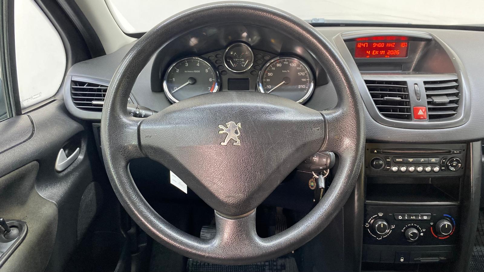 PEUGEOT 207 18